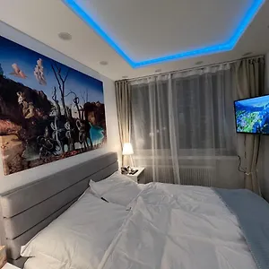  Apartment Lovely Flat Relax Near Center Germany