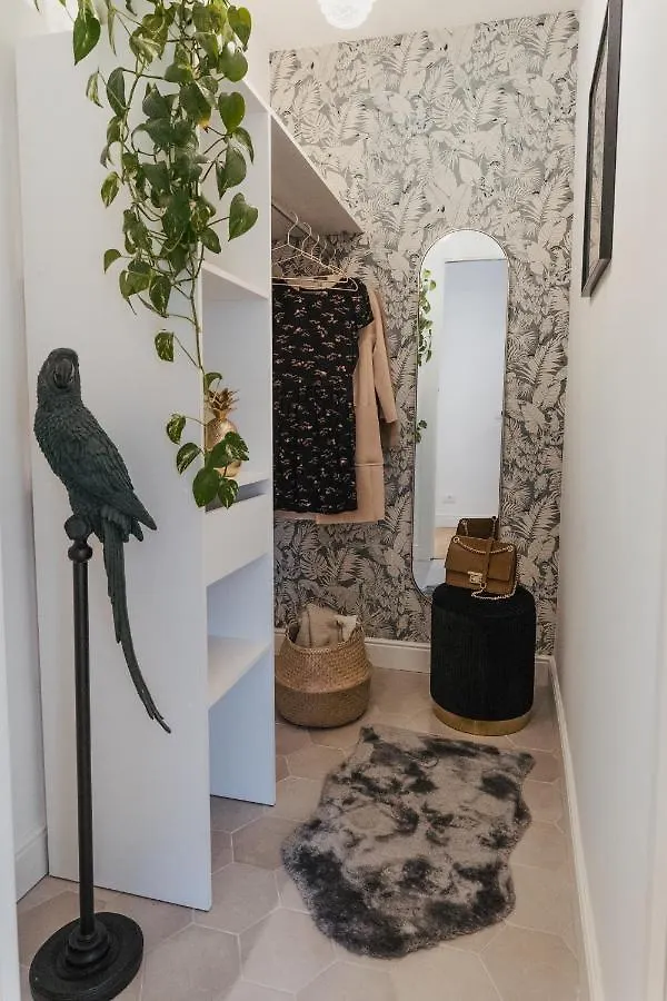 Apartment La Polveriera, Appartamenti Eleganti E Luminosi Vicino Al Colosseo Rome