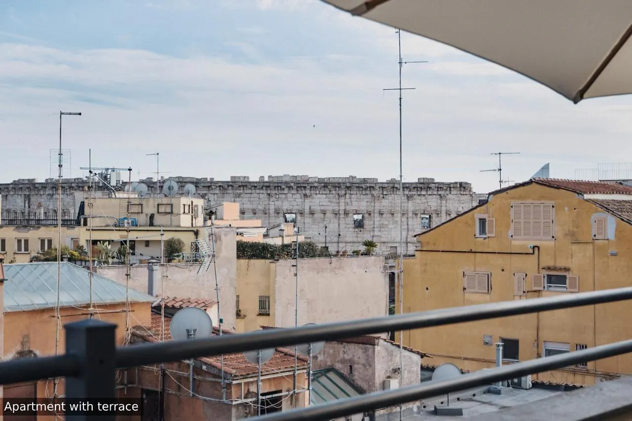 La Polveriera, Appartamenti Eleganti E Luminosi Vicino Al Colosseo Rome