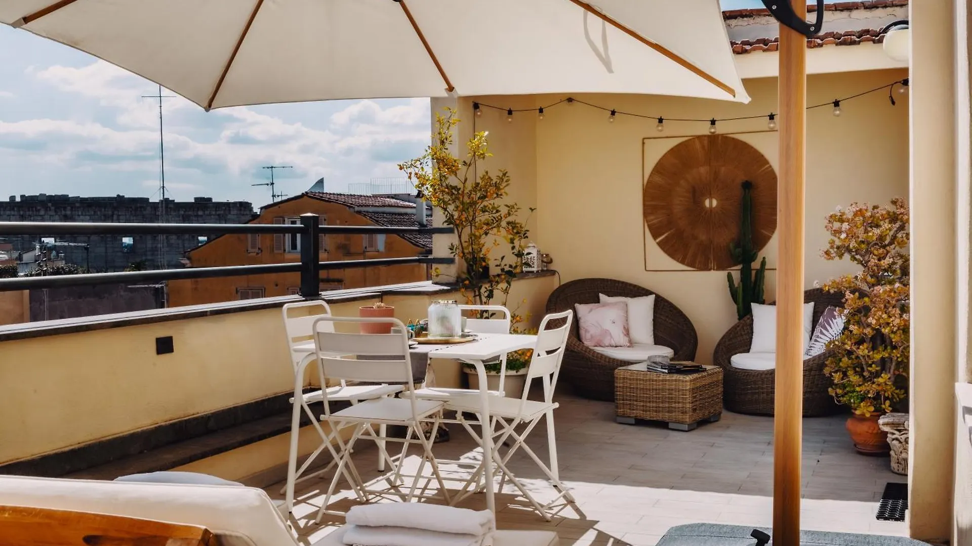 Apartment La Polveriera, Appartamenti Eleganti E Luminosi Vicino Al Colosseo Rome